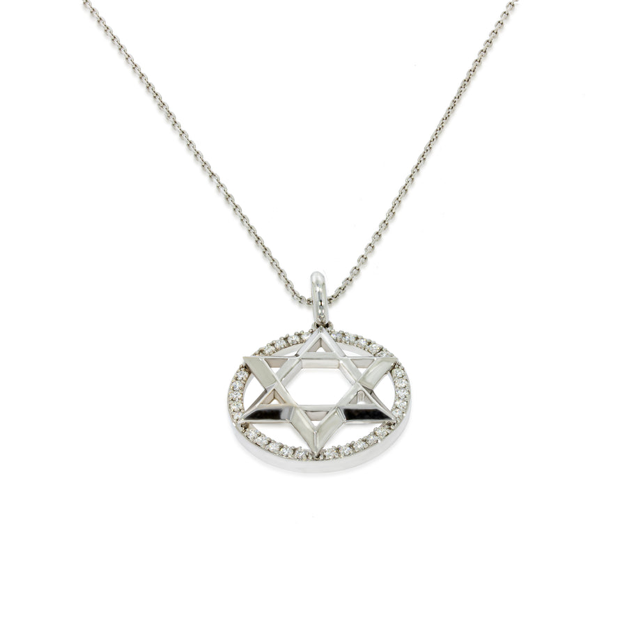 A 3D Star of David pendant, 18k white gold, thick circle halo with 30 Dazzling Brilliance Diamond. extraordinary piece of jewelry.
