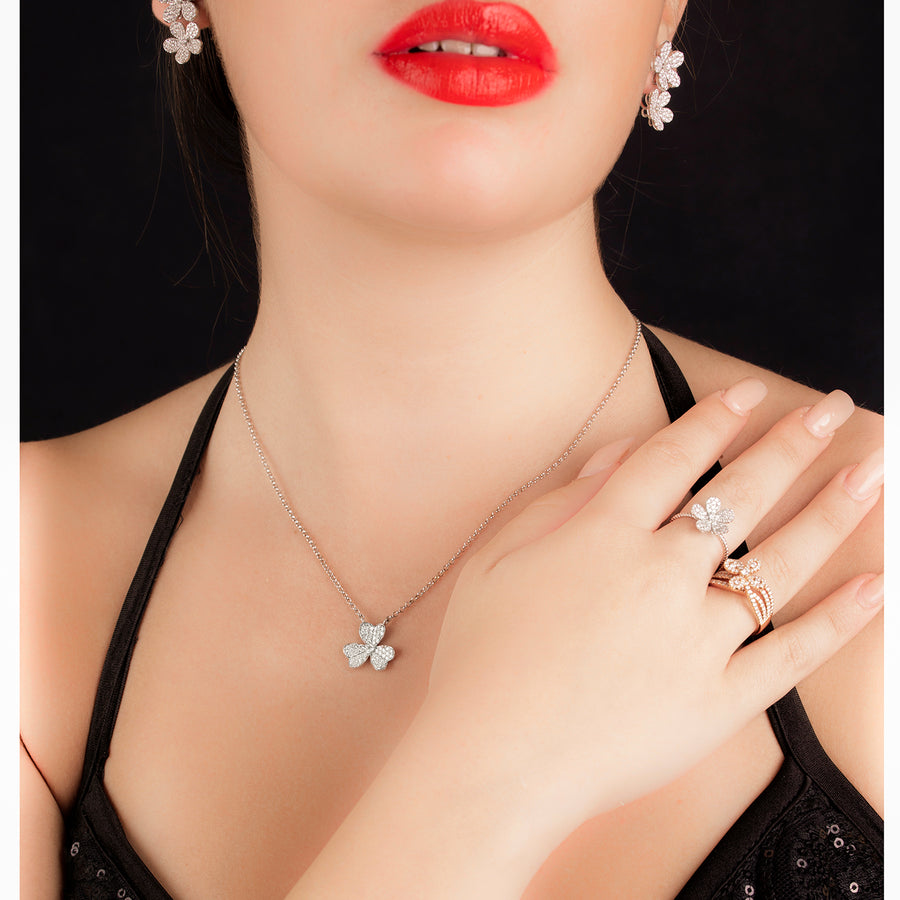 R3855-White gold Blooming Flower Diamond Ring