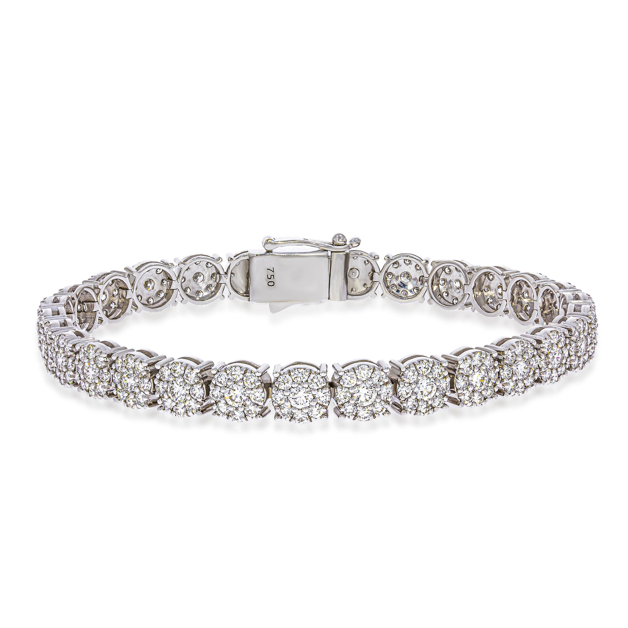 Beautiful Diamonds Tennis Bracelet set in 18k white gold with round brilliant sparkling's diamonds.