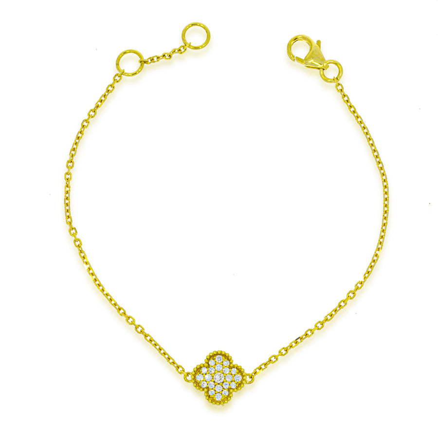 18k Yellow gold Loop bracelet, diamond clover set with 33 diamonds 0.27ct A delicate and special bracelet.