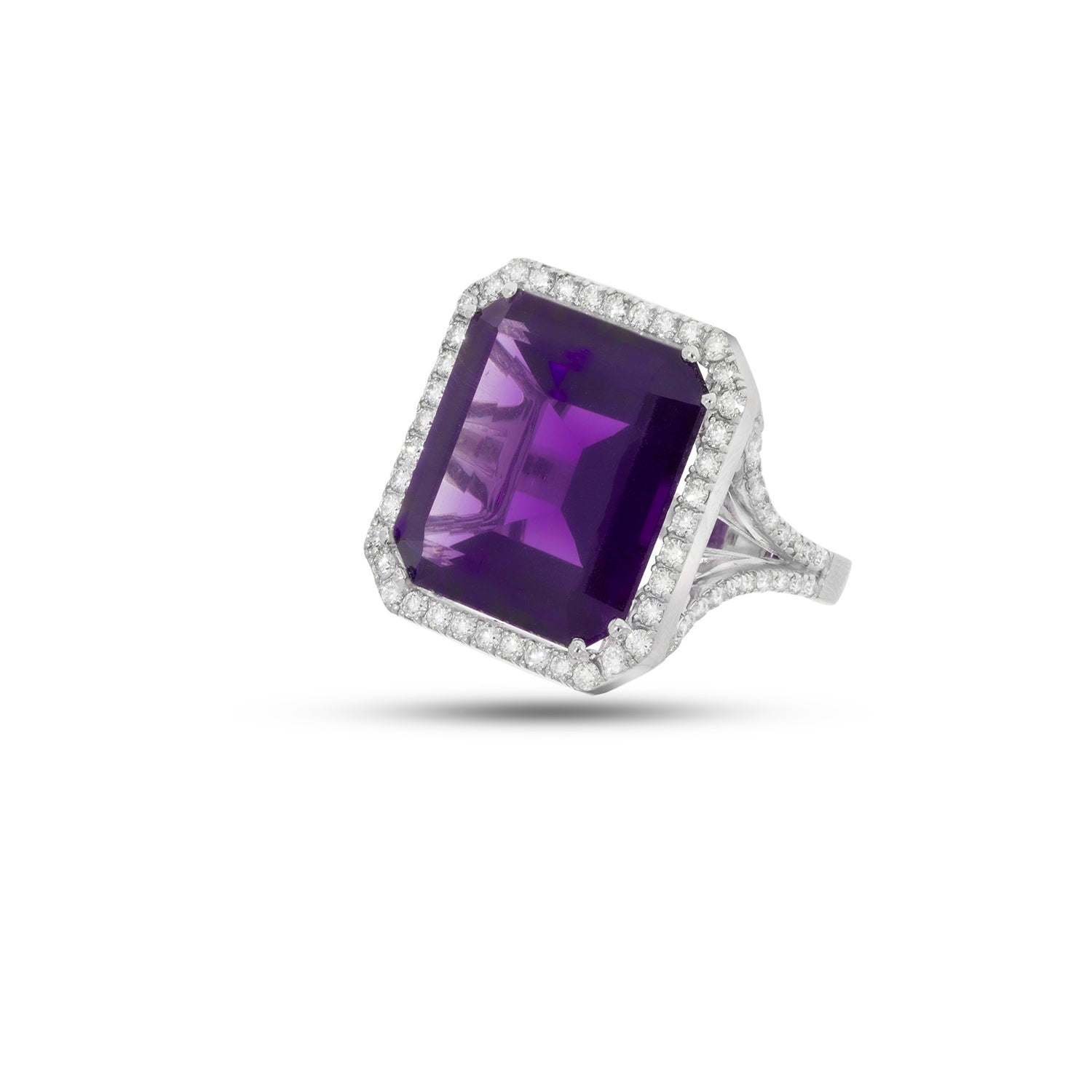 19.05 ct. Purple Amethyst Gemstone & 0.94 round brilliant cut Diamonds Ring in 18K white gold. Engagement Ring.